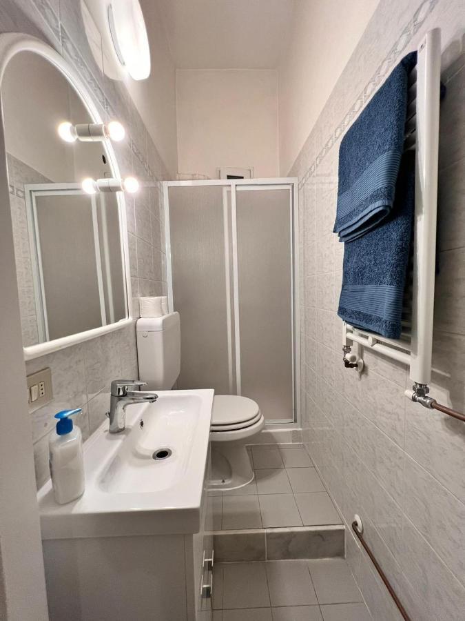 Savona Casa Vacanze Vicino Mare 3 Minuti Wifi Kültér fotó