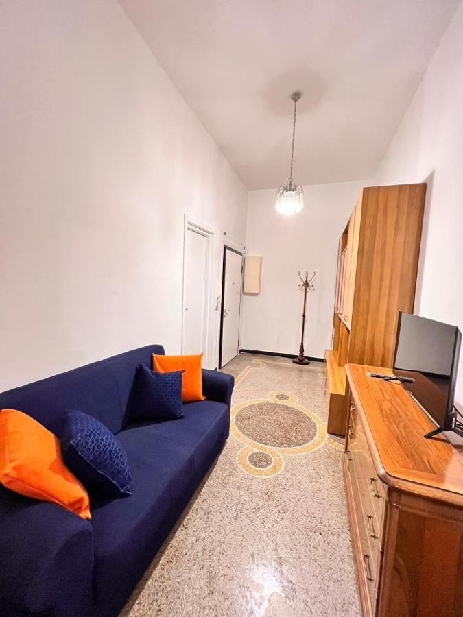 Savona Casa Vacanze Vicino Mare 3 Minuti Wifi Kültér fotó