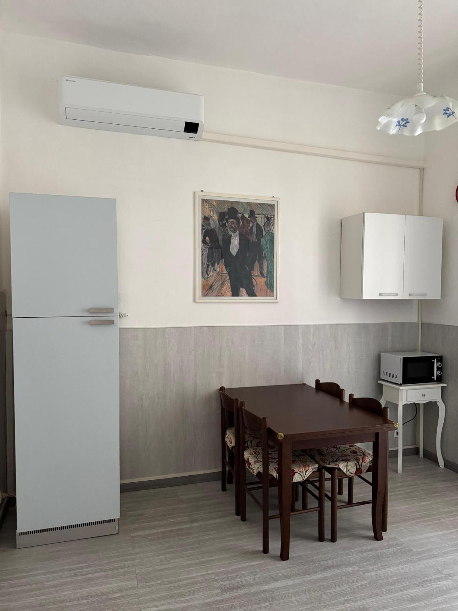 Savona Casa Vacanze Vicino Mare 3 Minuti Wifi Kültér fotó